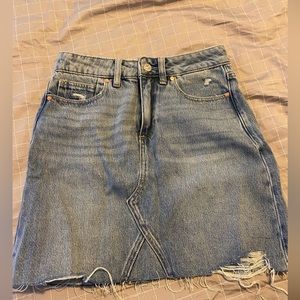 Paige denim skirt size 25